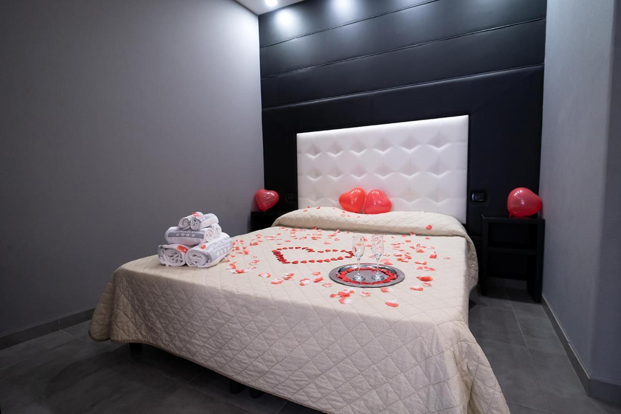 Royal Art H Spaccanapoli, By Clapa Group المظهر الخارجي الصورة