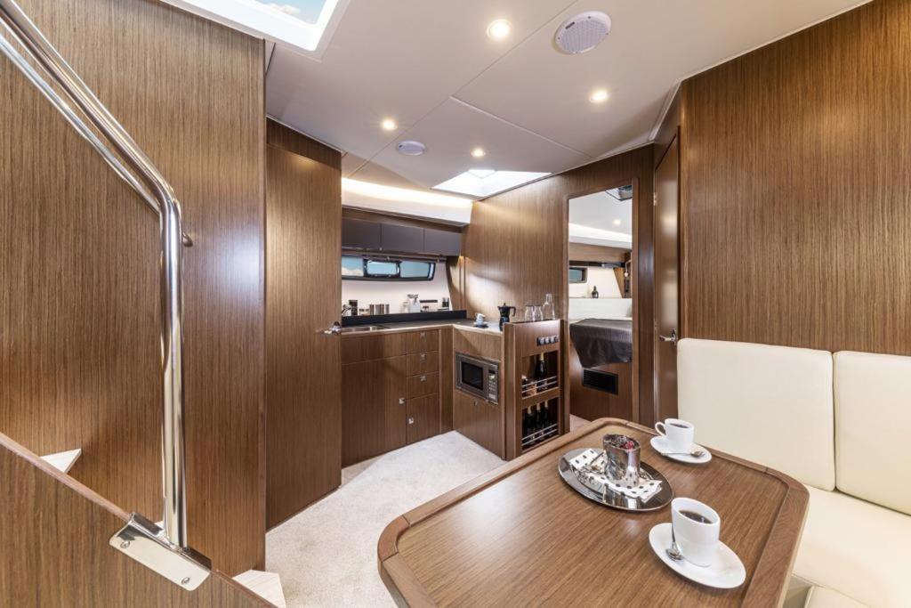Royal Art H Spaccanapoli, By Clapa Group المظهر الخارجي الصورة