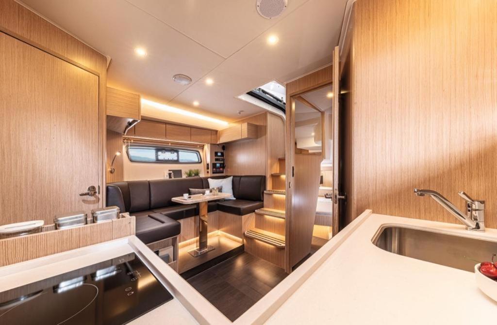 Royal Art H Spaccanapoli, By Clapa Group المظهر الخارجي الصورة