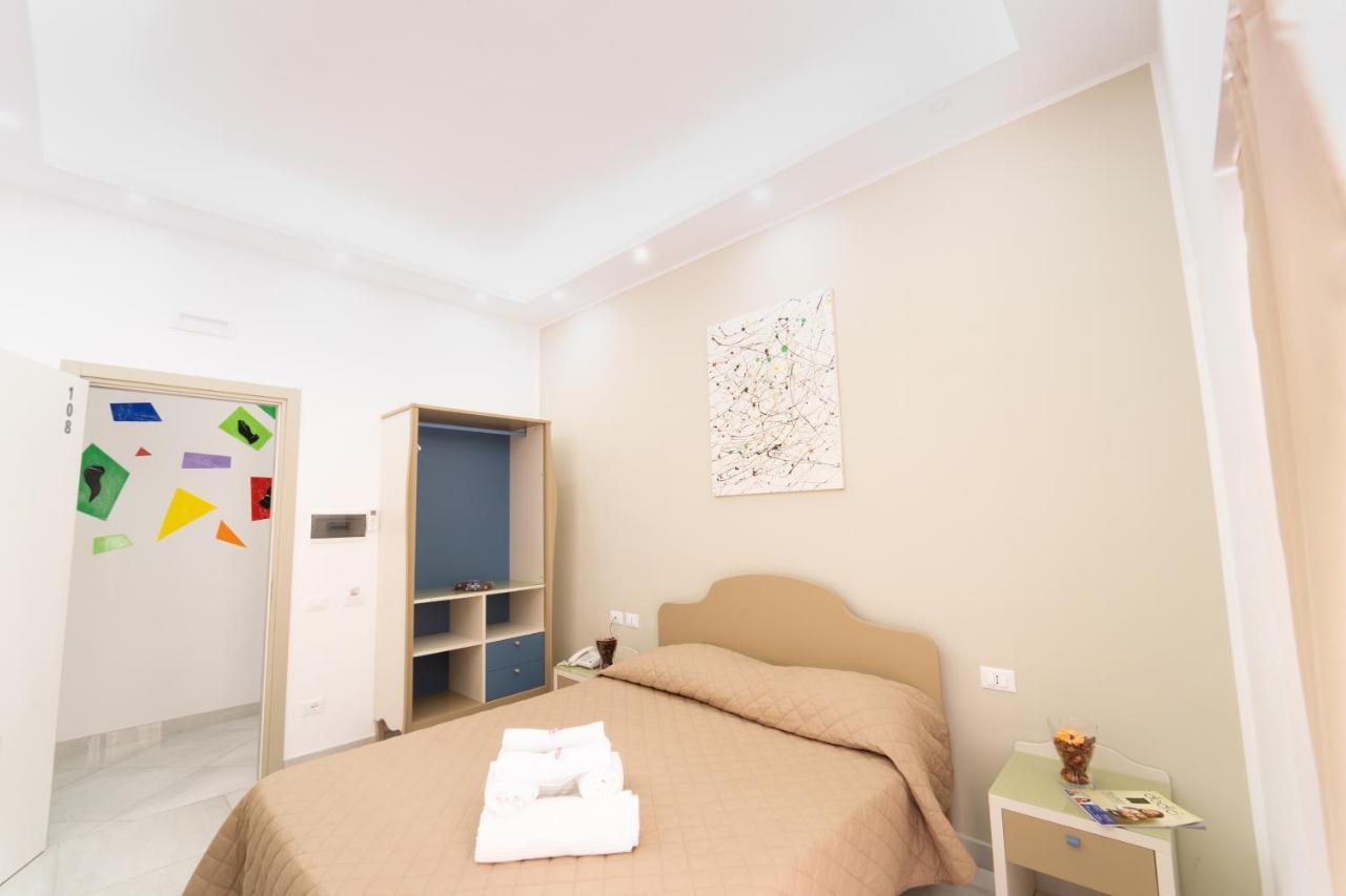 Royal Art H Spaccanapoli, By Clapa Group المظهر الخارجي الصورة